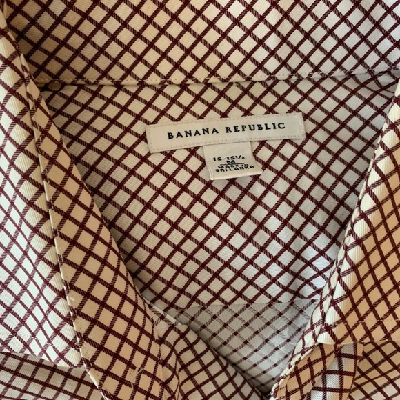 Banana Republic BR Non-Iron Tailored Dress Shirt - Picture 2 of 2